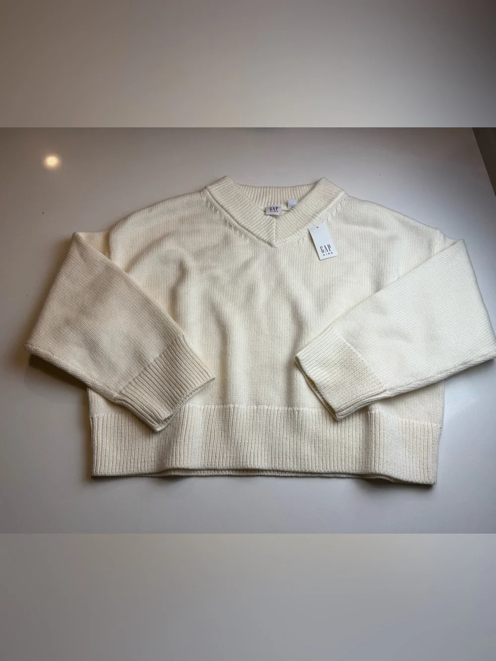 GAP Kids Boxy Cream V-Neck‎ Pullover Unisex Sweater Size M/8